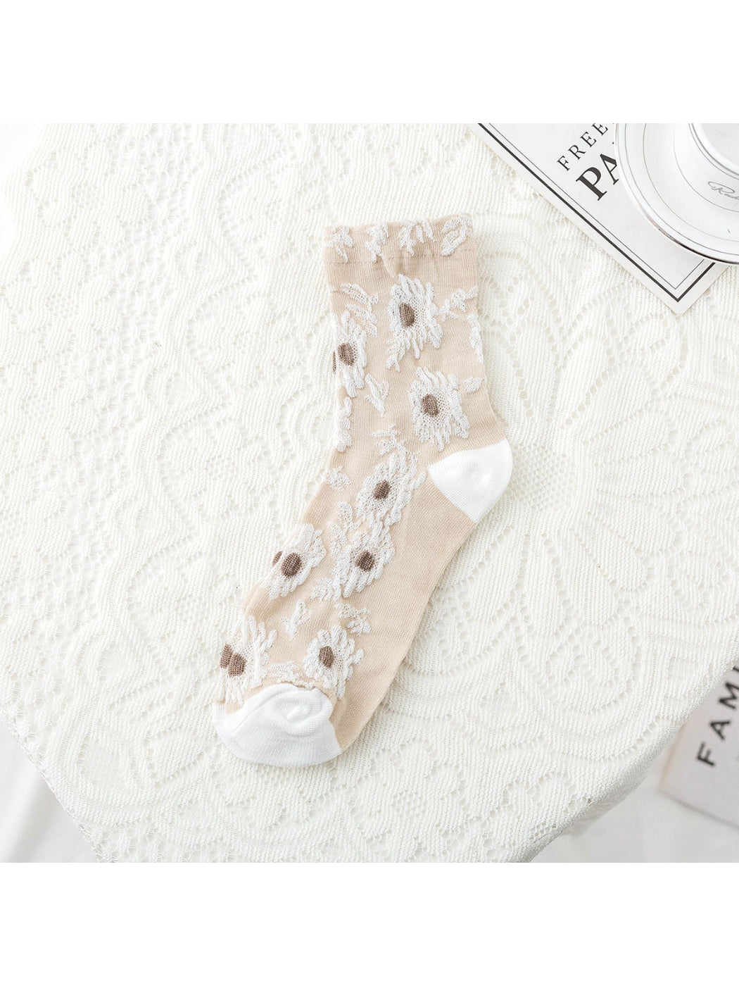 Rufia - Vintage Flower Grid Crew Socks product image 3