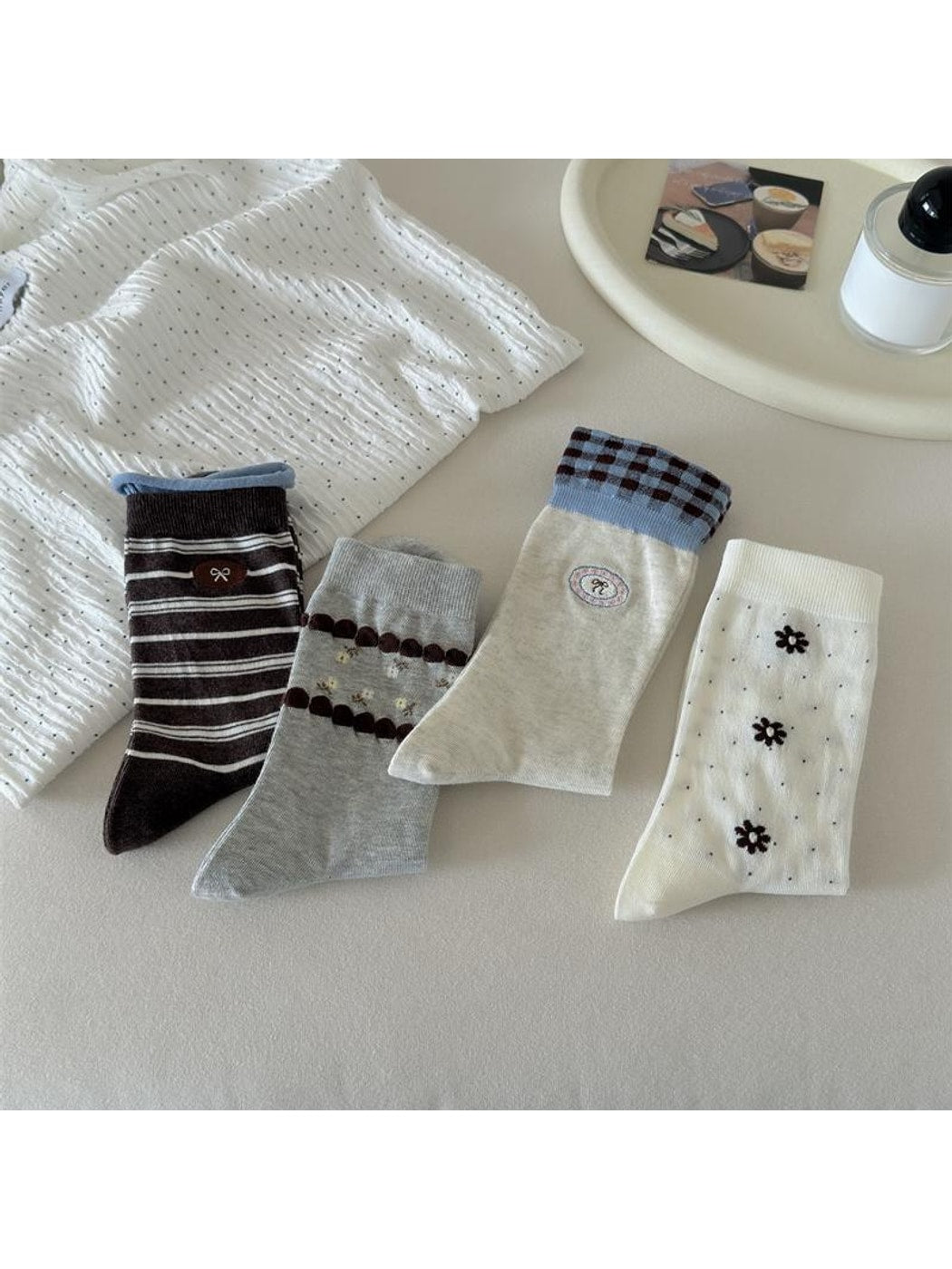 Rufia - Cute Floral and Bow Detail Crew Socks