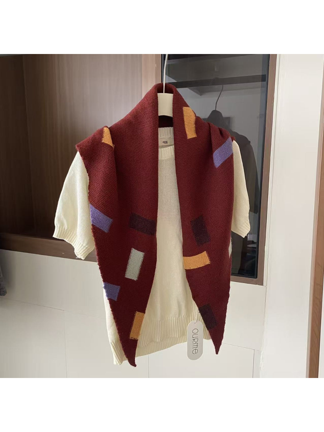 Scarvii - Geometric Block Triangle Knit Scarf