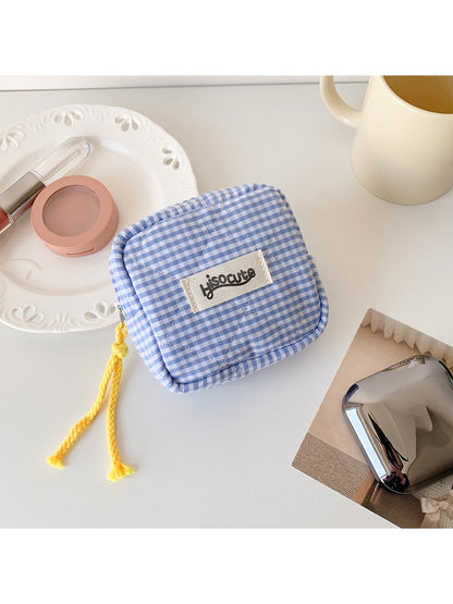 Cosbai - Checkered Zipper Makeup Organizer Bag
