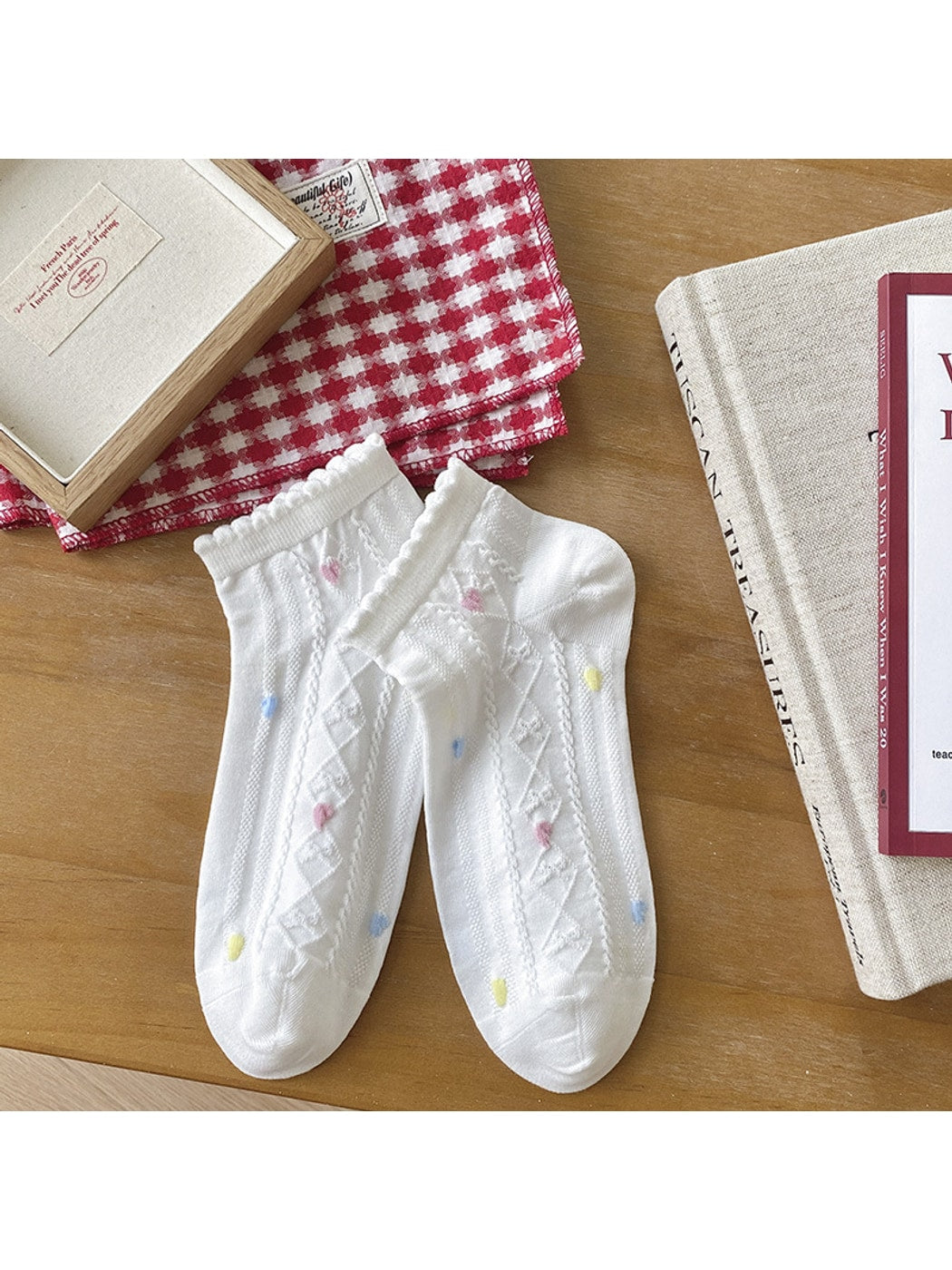 Rufia - Scalloped Cuff Patterned Casual Ankle Socks