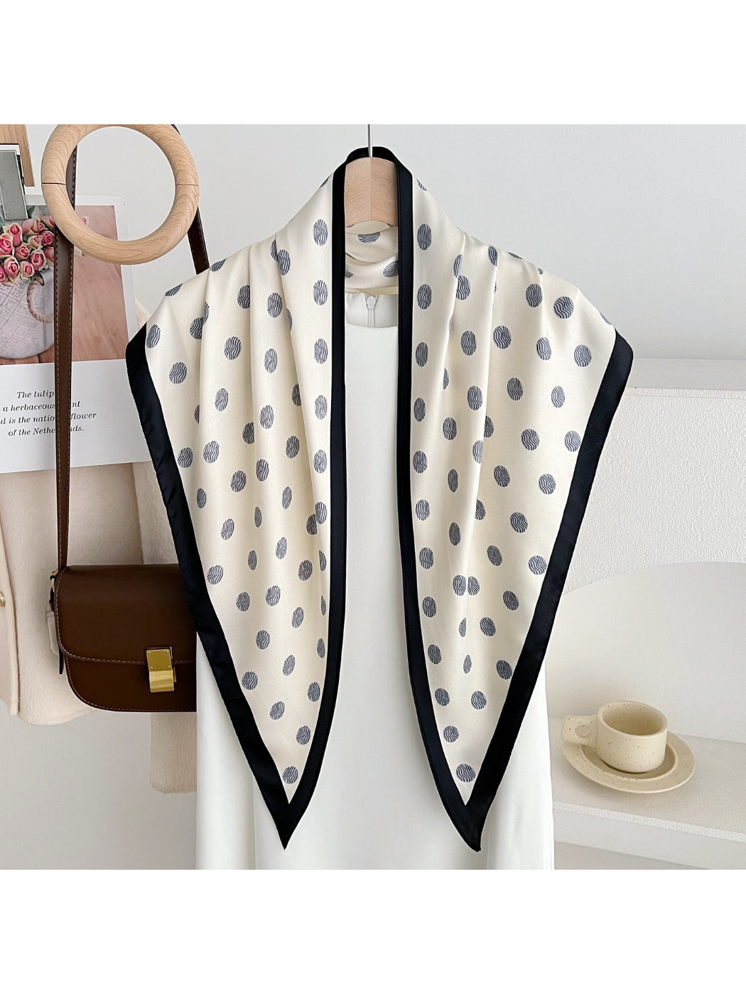 Scarvii Classic Polka Dot Triangle Scarf