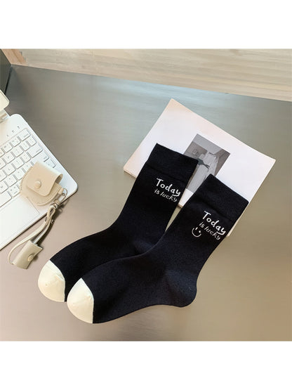 Rufia - Smiley Face Letter Print Everyday Crew Socks
