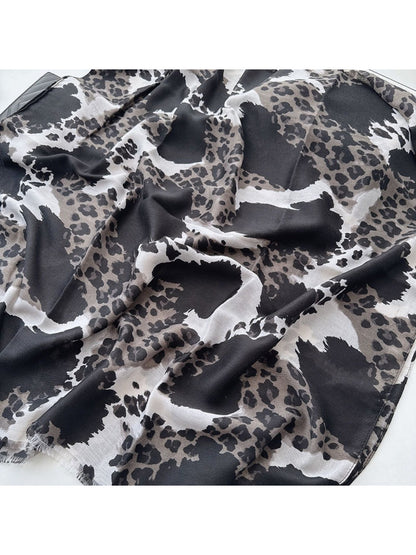 Scarvii - Bold Abstract Animal Pattern Scarf