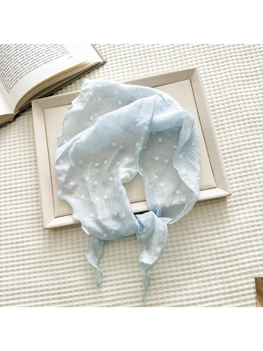 Scarvii - Ditsy Daisy Ruffle Edge Scarf