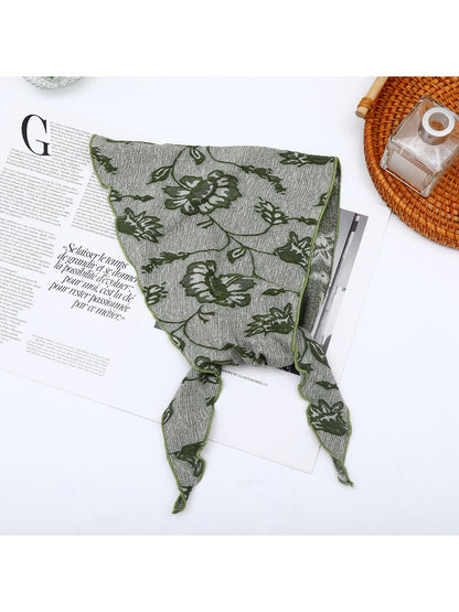 Scarvii - Retro Floral Print Triangle Bandana
