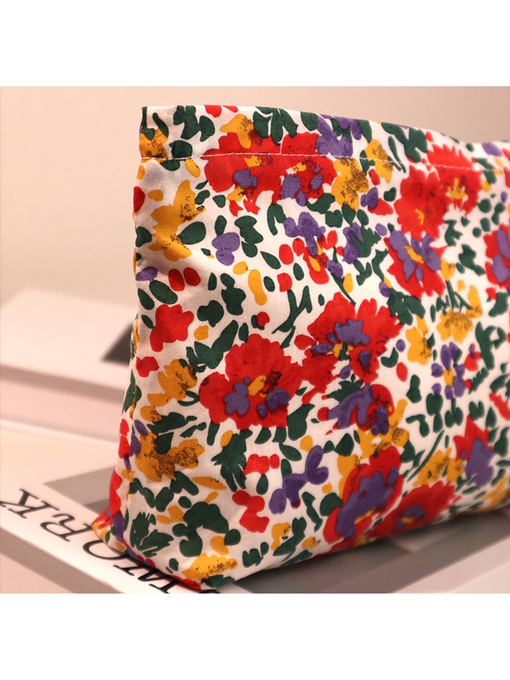 Cosbai - Flower Print Makeup Storage Pouch