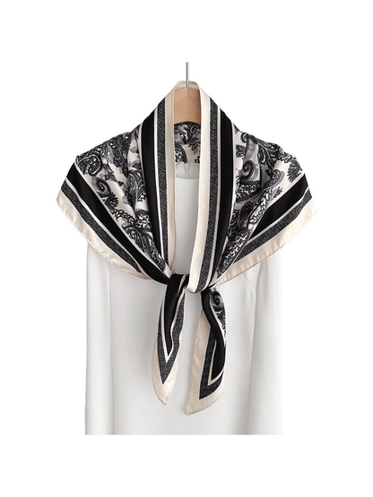 Scarvii Retro Paisley Triangle Scarf