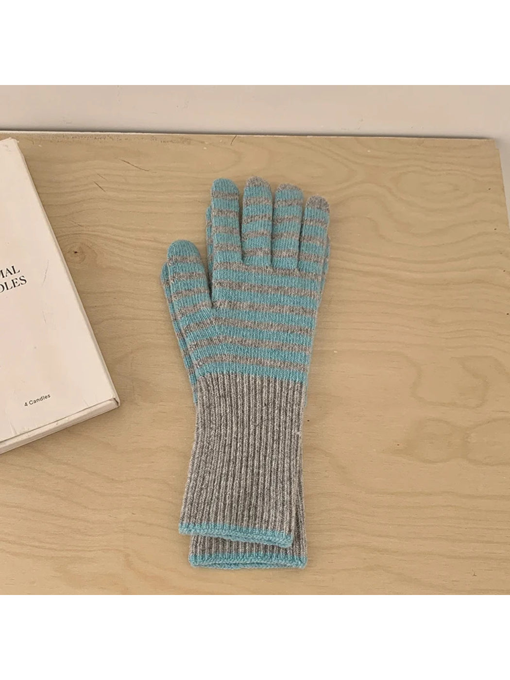 Gloving - Striped Long Ribbed Cuff Gloves