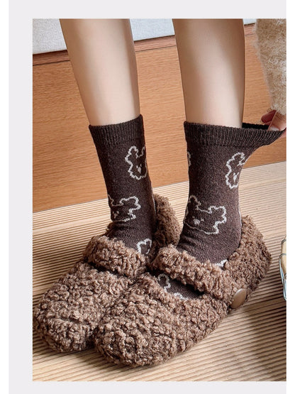 Rufia - Outline Bear Cozy Crew Socks