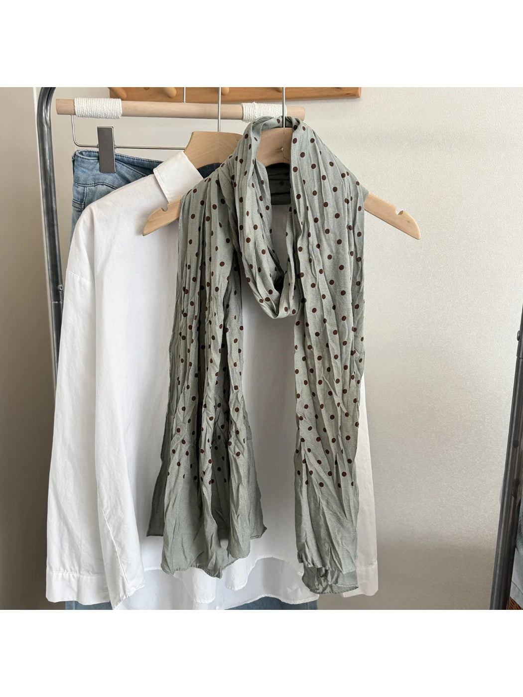Scarvii - Polka Dot Lightweight Spring Scarf