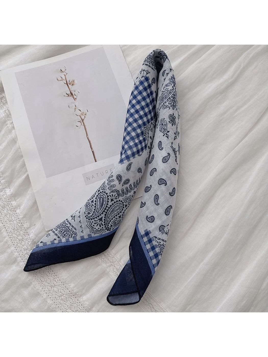 Scarvii - Vintage Paisley Square Neck Scarf