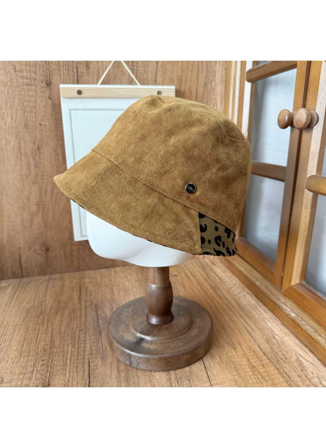 Haila - Contrast Panel Bucket Hat
