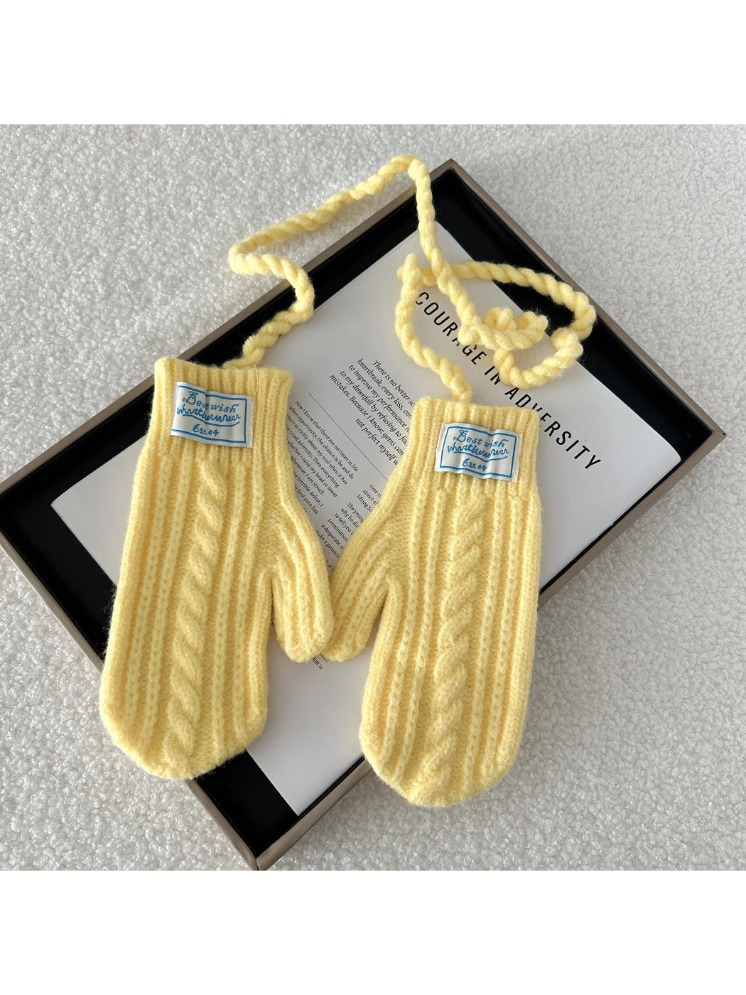Gloving - Cable Knit Winter Mittens
