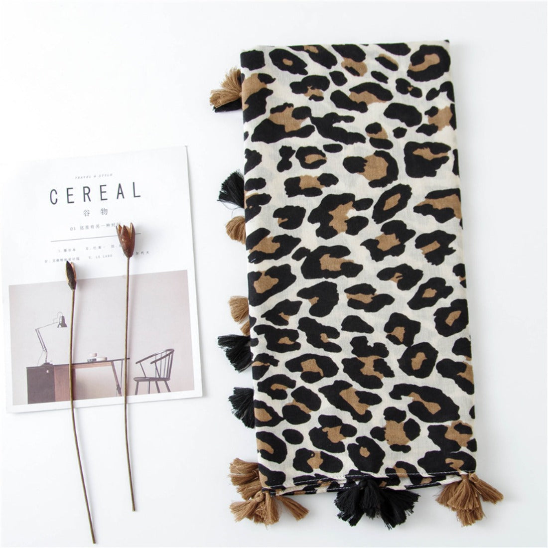 Scarvii - Stylish Leopard Print Scarf