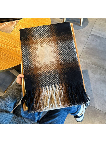 Scarvii - Bold Plaid Fringed Winter Scarf