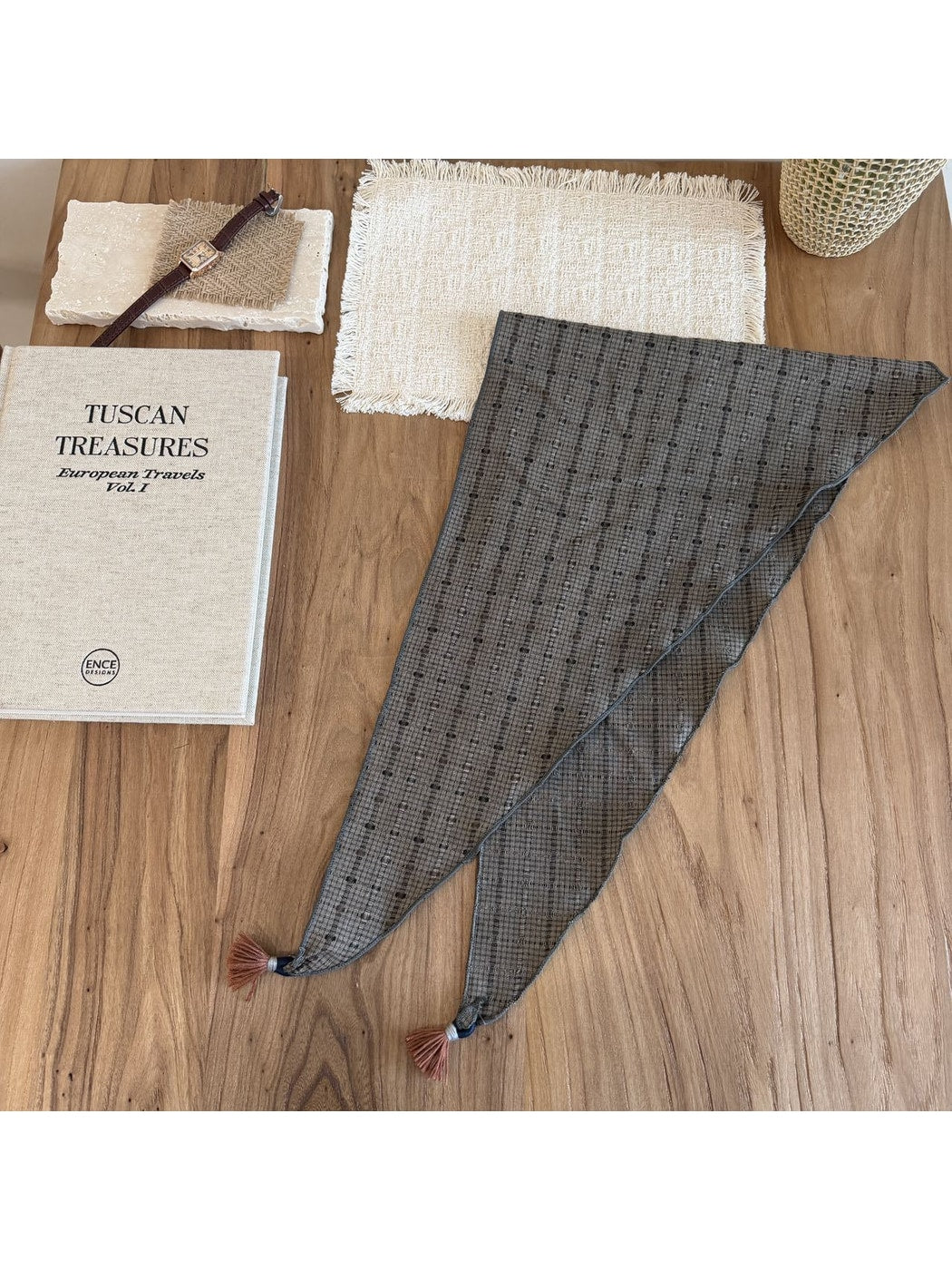 Scarvii - Plaid Tassel Triangle Bandana