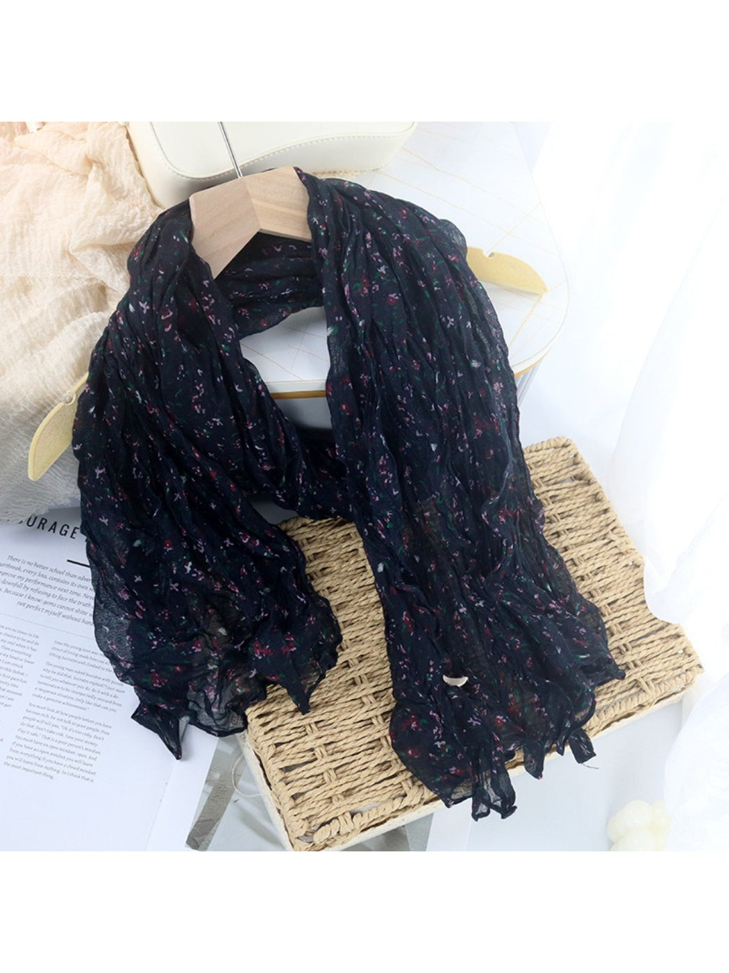 Scarvii - Ditsy Floral Crinkle Scarf