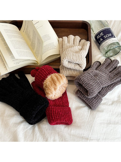 Gloving - Plush-Lined Gloves with Touchscreen