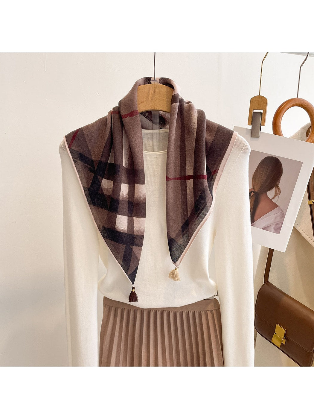 Scarvii - Vintage Diagonal Plaid Print Square Scarf