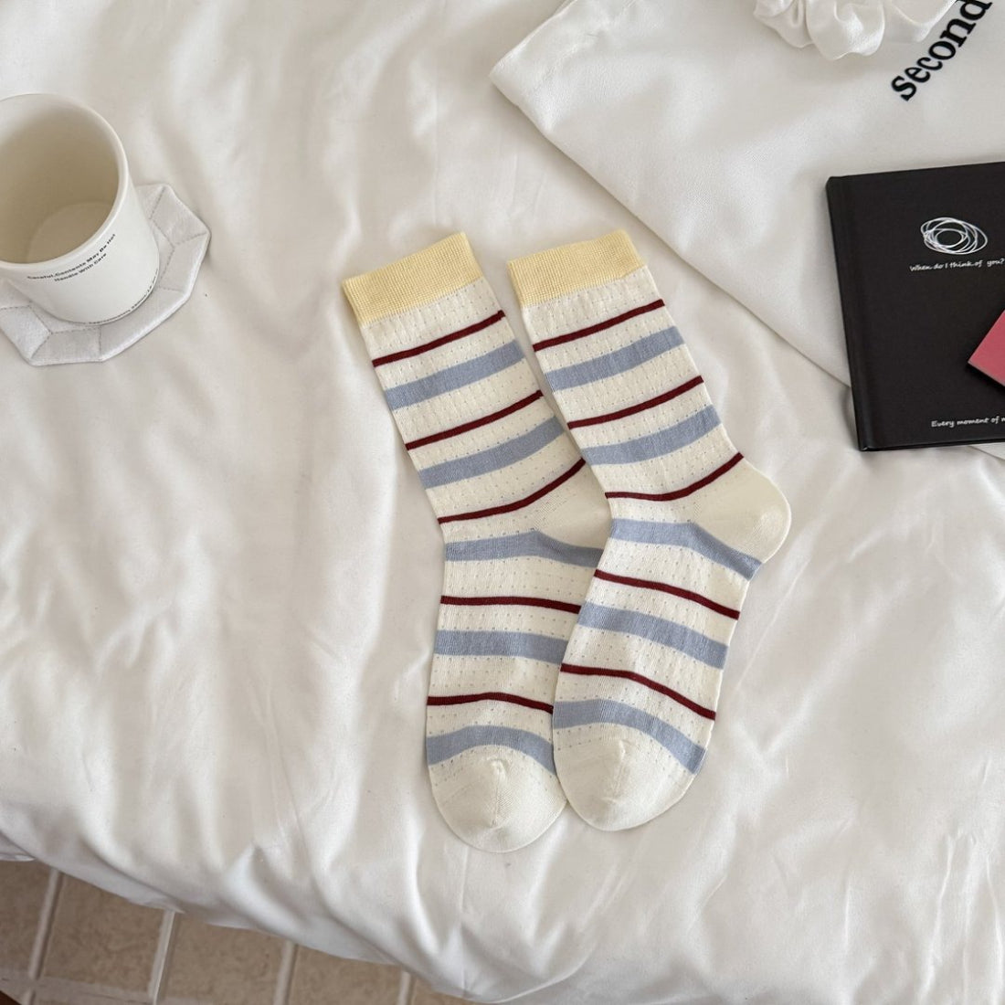 Model wearing Rufia soft flecked knit crew socks with casual shoes