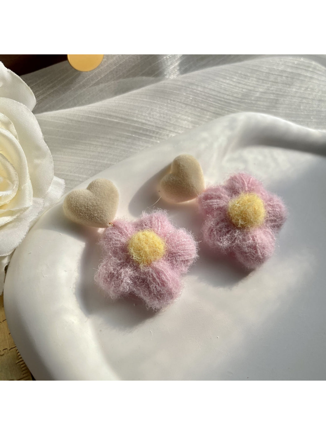 Earwish - Sweet Flower Drop Earrings