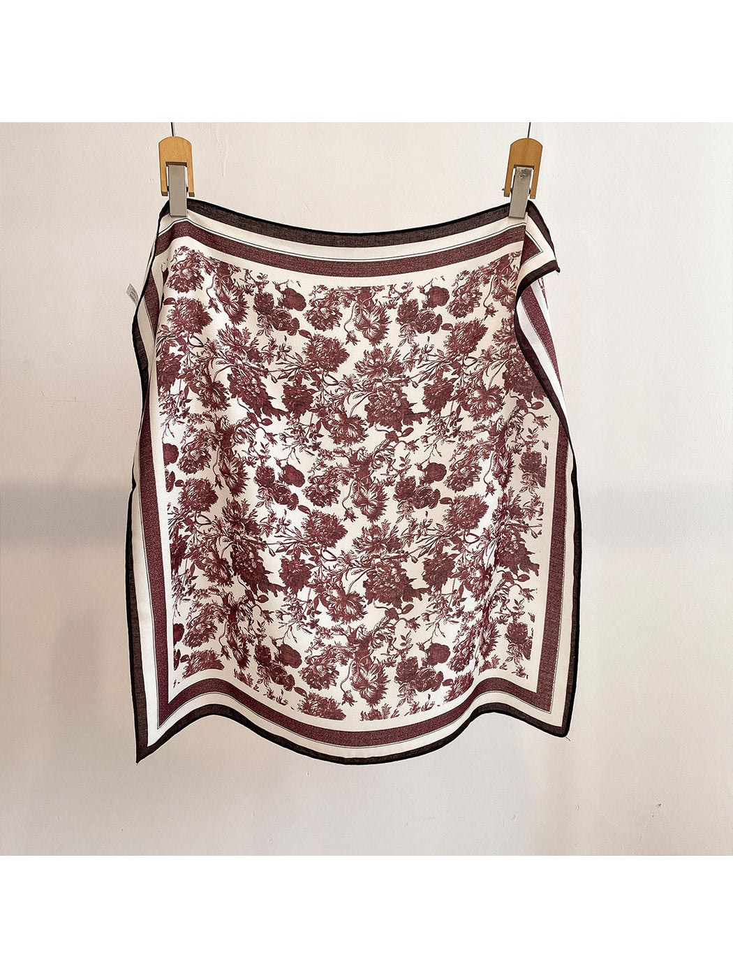 Scarvii - Botanical Print Simple Border Square Scarf