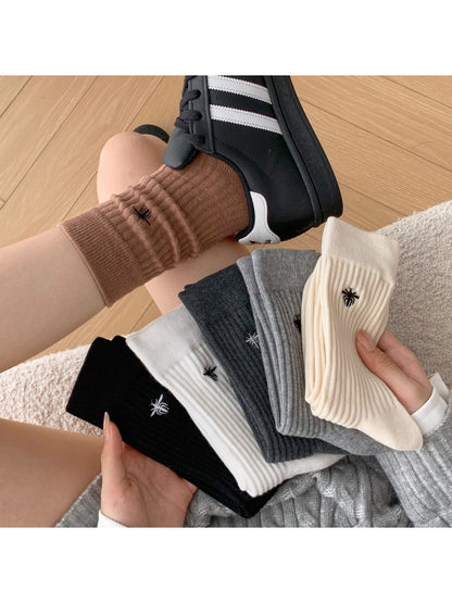 Rufia - Bee Embroidered Ribbed Crew Socks product image 1
