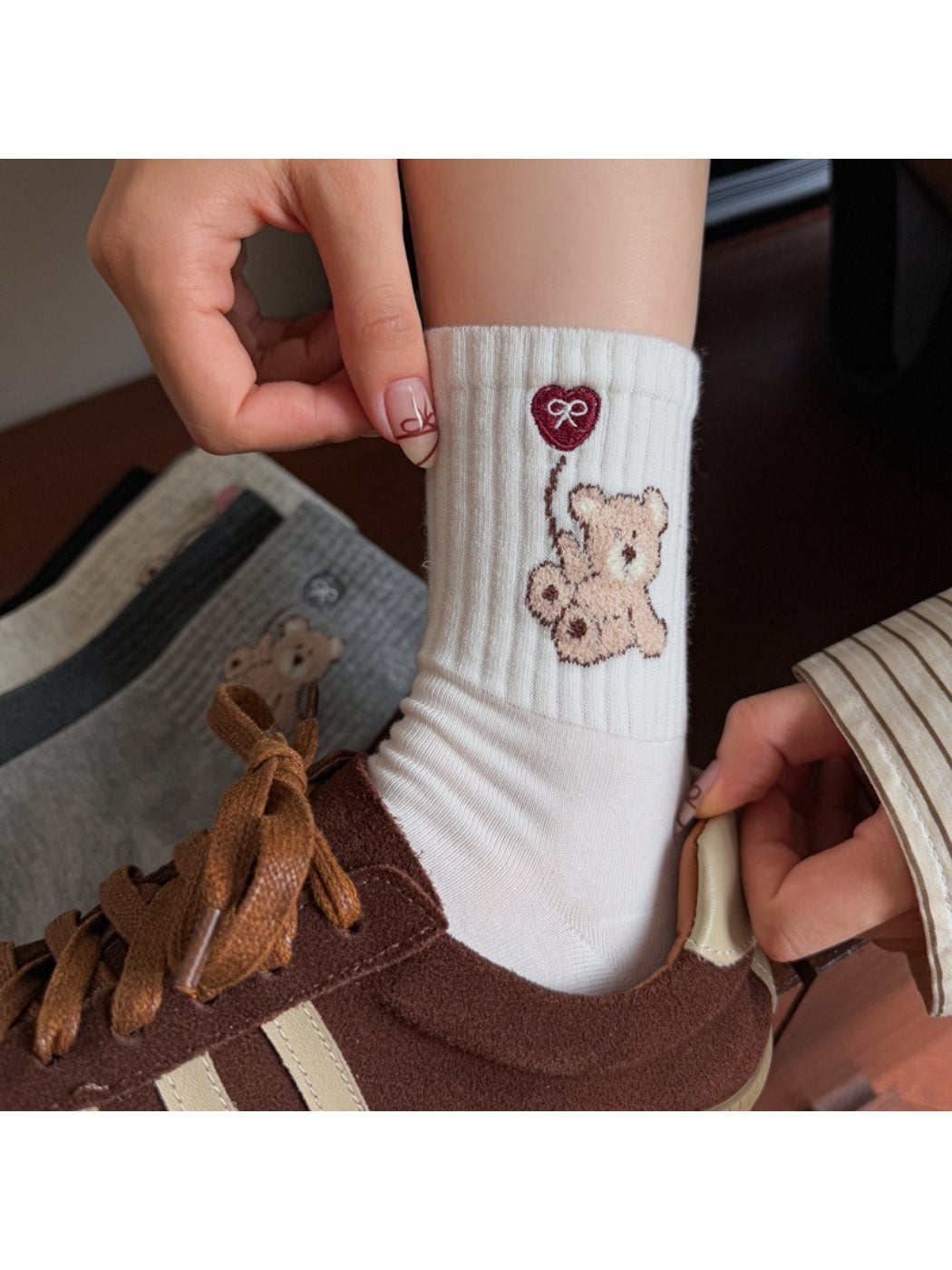 Rufia - Cozy Bear Motif Crew Socks product image 1