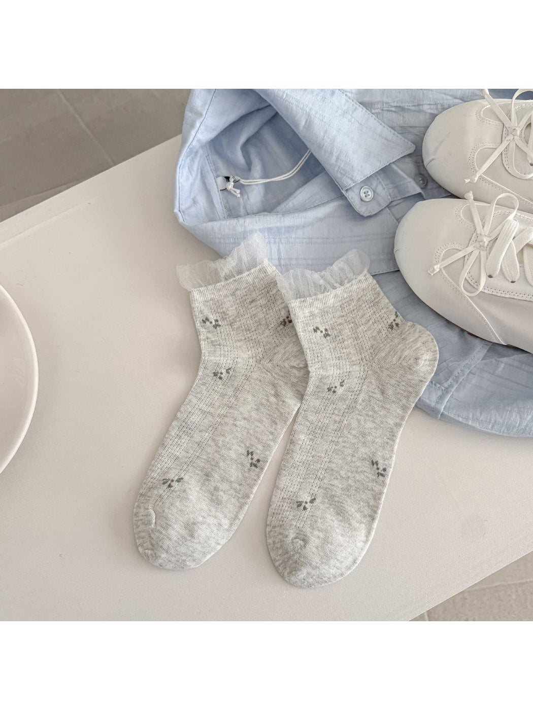 Rufia - Sweet Contrast Cuff Floral Ankle Socks
