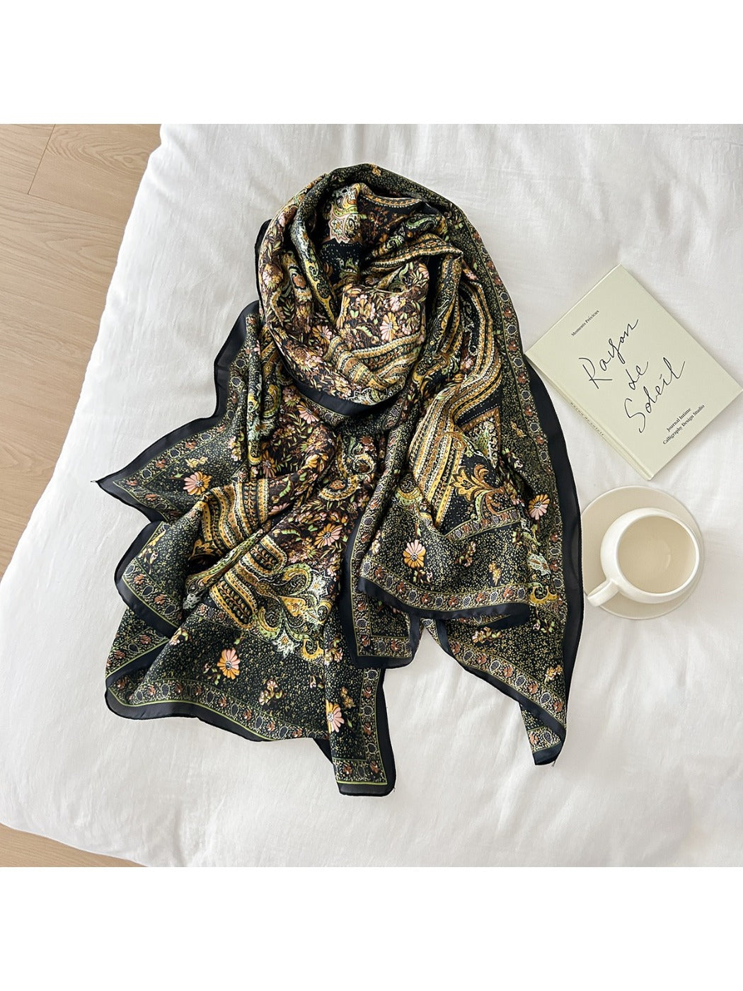 Scarvii - Blooming Magnolia Garden Scarf