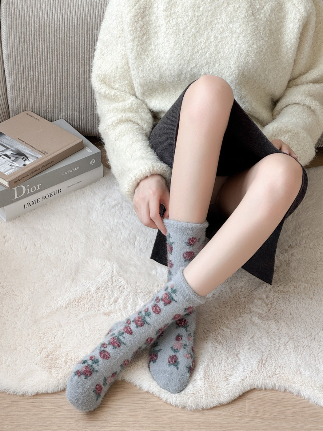 Rufia - Soft Floral Texture Crew Socks