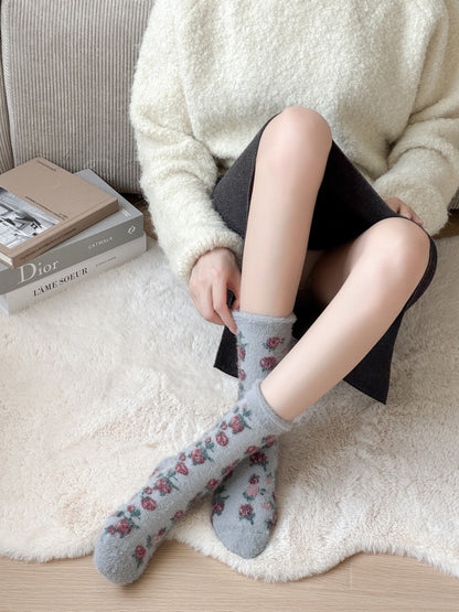 Rufia - Soft Floral Texture Crew Socks
