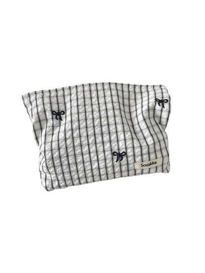 Cosbai – Blue Plaid & Bow Embroidered Cosmetic Bag