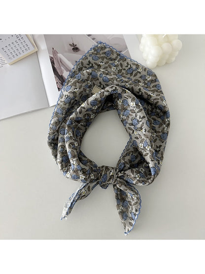 Scarvii - Vintage Floral Print Square Scarf