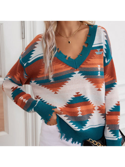 Crosa - Distressed Knit V-Neck Geometric Sweater