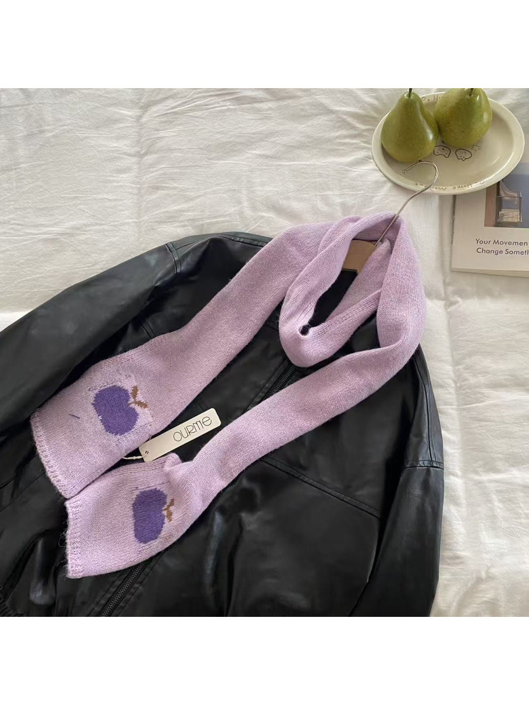 Scarvii - Apple Pattern Skinny Scarf