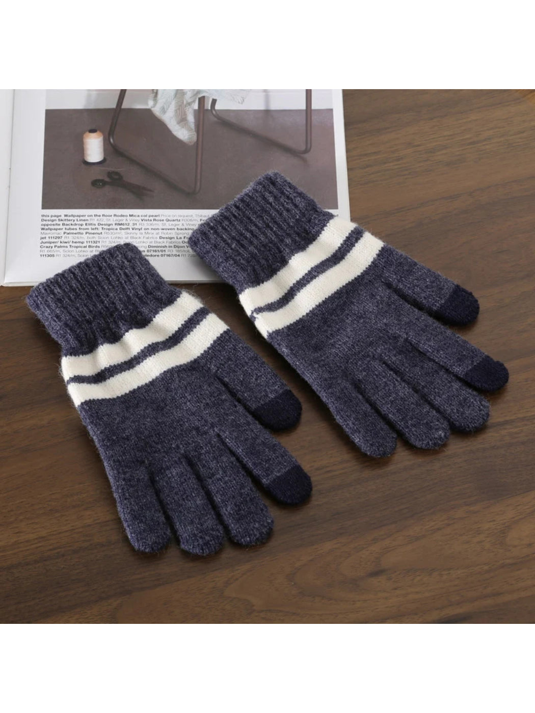 Gloving - Striped Knit Winter Gloves