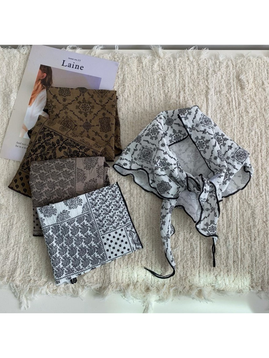 Scarvii Paisley Print Triangle Scarf