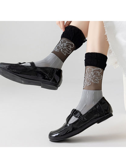 Rufia - Vintage Style Floral Line Art Crew Socks