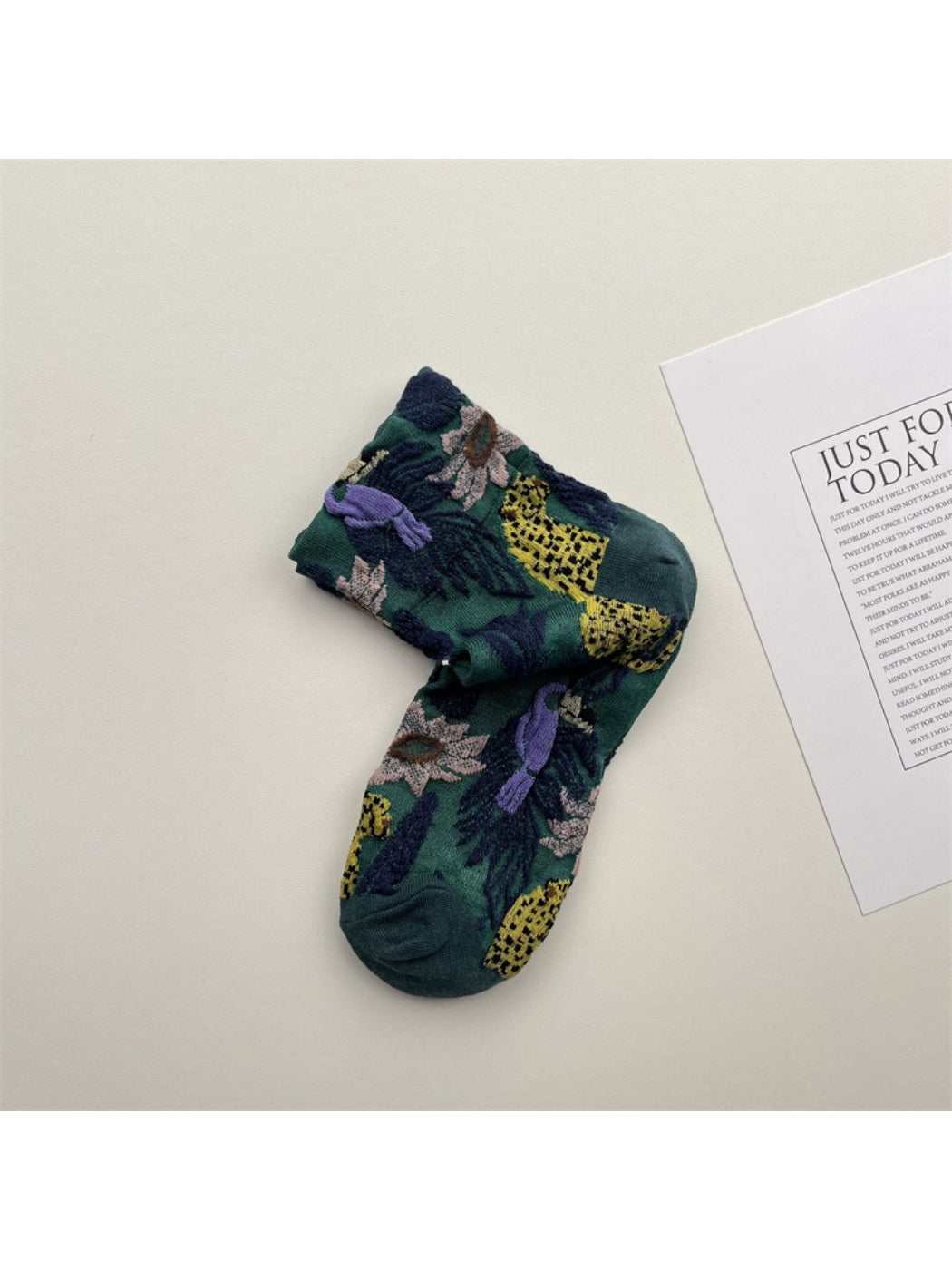 Rufia embossed floral mid-calf socks