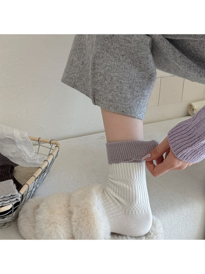Rufia - Textured Ribbed Crew Socks