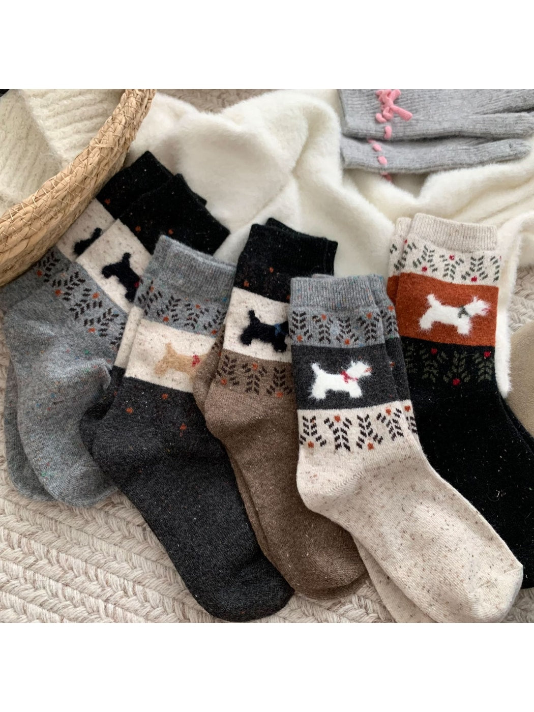 Rufia - Playful Dog Motif Casual Crew Socks