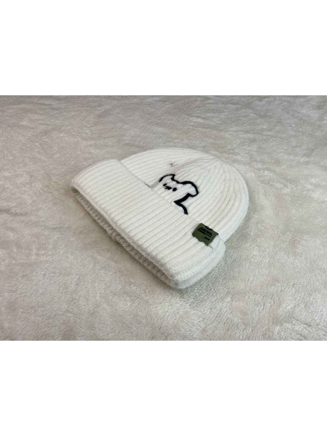 Haila - Winter Bear Embroidery Knitted Beanie