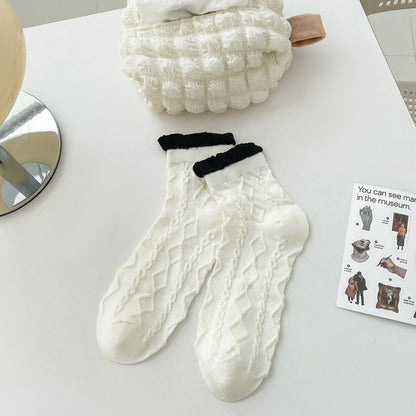 Rufia - Black and White Lace Trim Ankle Socks