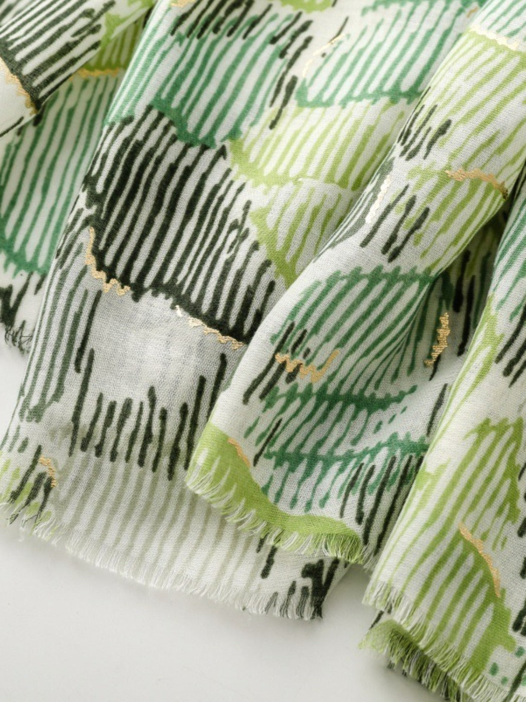 Scarvii - Unique Line-Floral Print Scarf