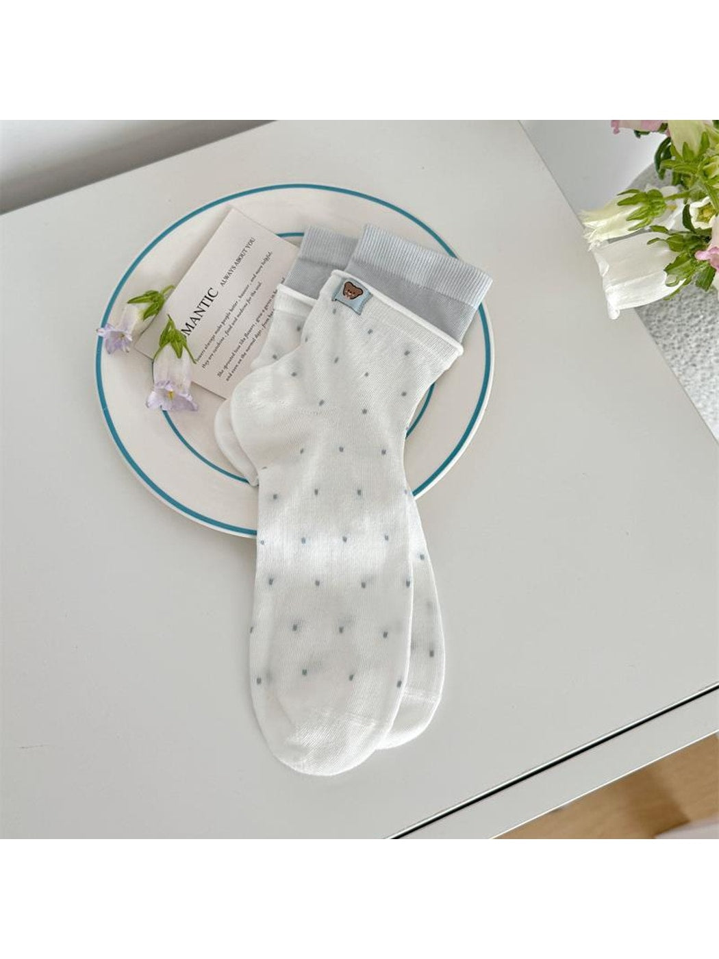 Rufia - Cute Bear Motif Ruffle Crew Socks