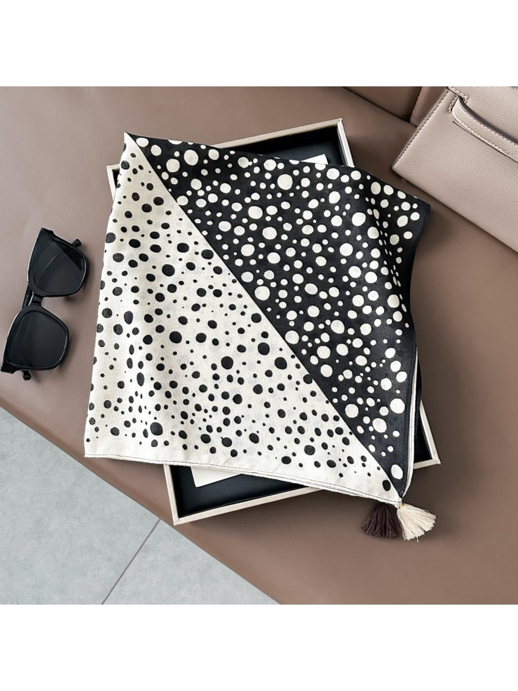 Scarvii - Chic Polka Dot Color Block Square Scarf