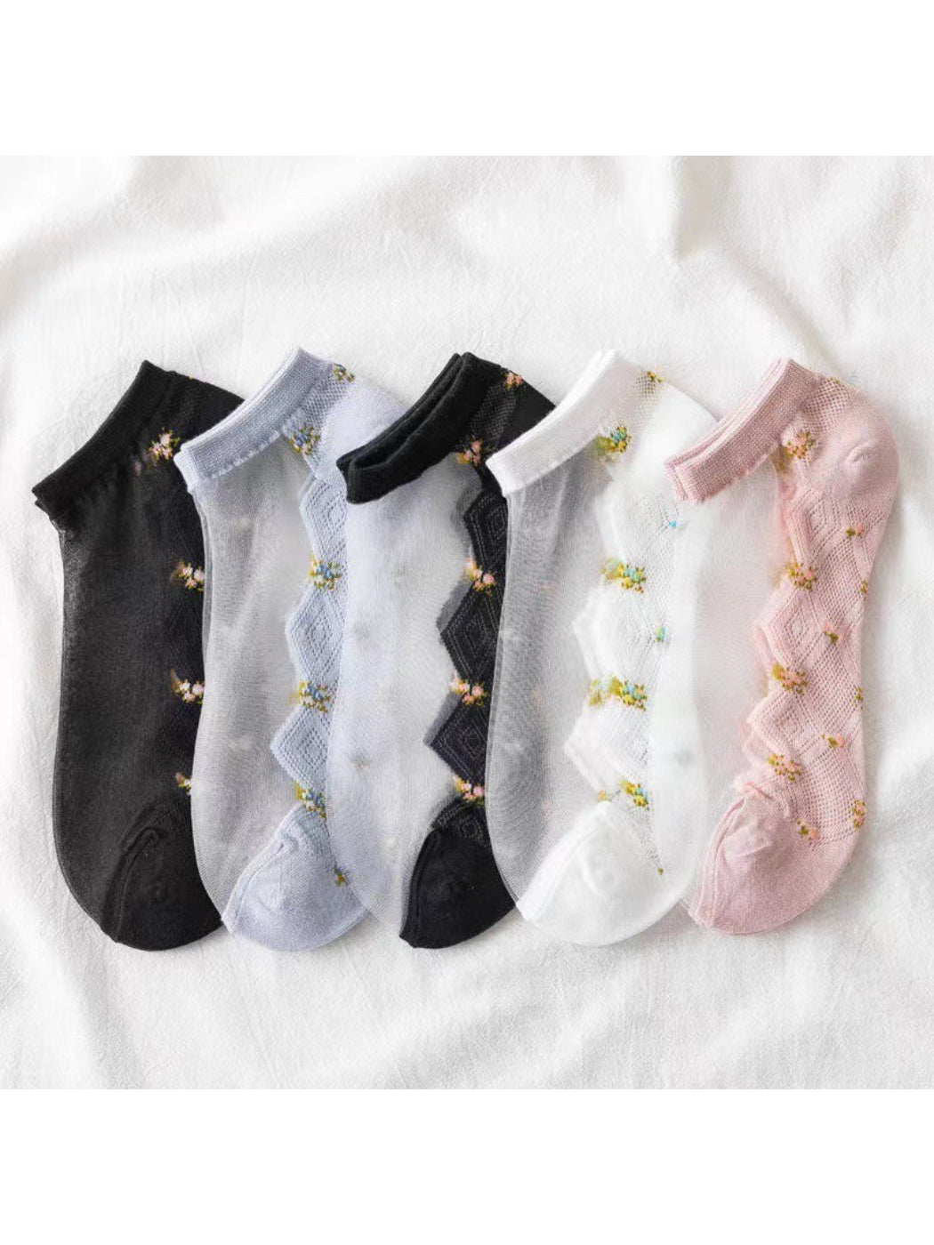 Rufia - Tiny Floral Sheer Ankle Socks product image 1