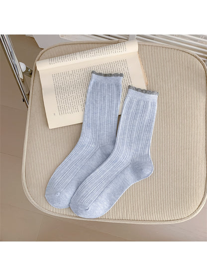 Rufia - Contrast Ruffle Trim Casual Crew Socks